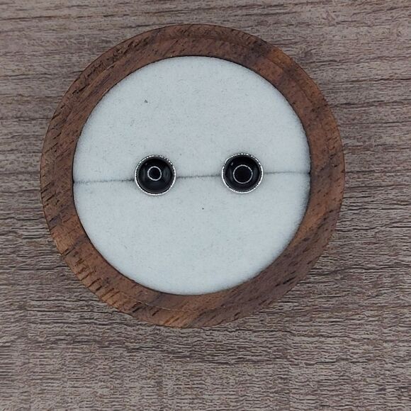 925 Sterling Silver Black Agate Stud Earrings - Picture 5 of 7